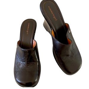 Tommy Girl Brown Platform  Shoes 9M